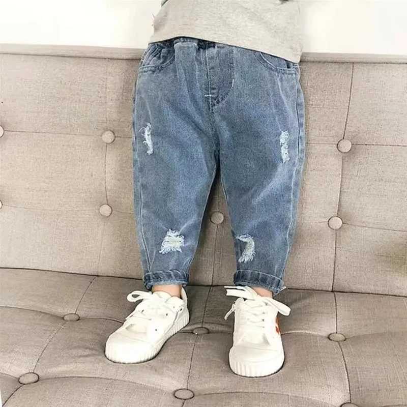 Babys Loose Allmatch Jeans High Waist Trousers Spring Autumn Childrens Ripped Jeans Boys Casual Fashionable Denim PantT251017