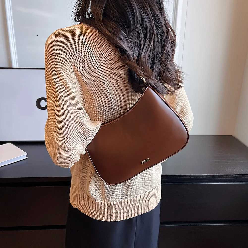 Large Capacity Wen Underarm Shoder Bags for Wens New Trendy Crossbody Bag PU Leather Designer Handbag Crossbody Sling Bag1 D251017