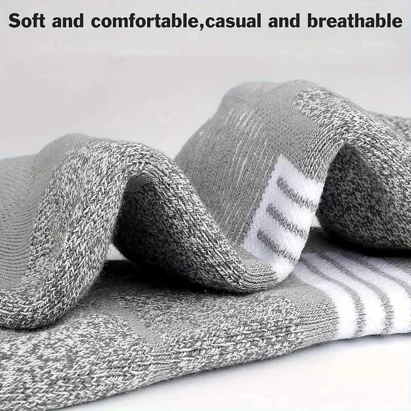 6 Pairs Unisex Thick Padded Low Cut Running Socks Summer Breathable Sweat Absorbing Fashionable Striped Design Casual Socks C251017
