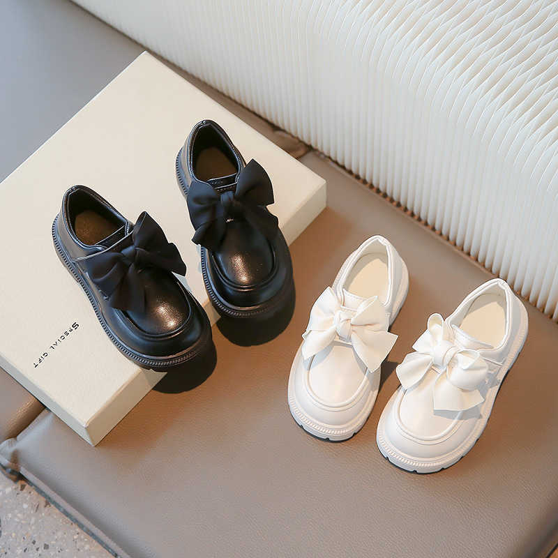 Girls Leather Shoes 2024 Spring and Autumn New Soft Sole Black Performance Shoes Little Girls British Style Fashion Princess Shoes W251017