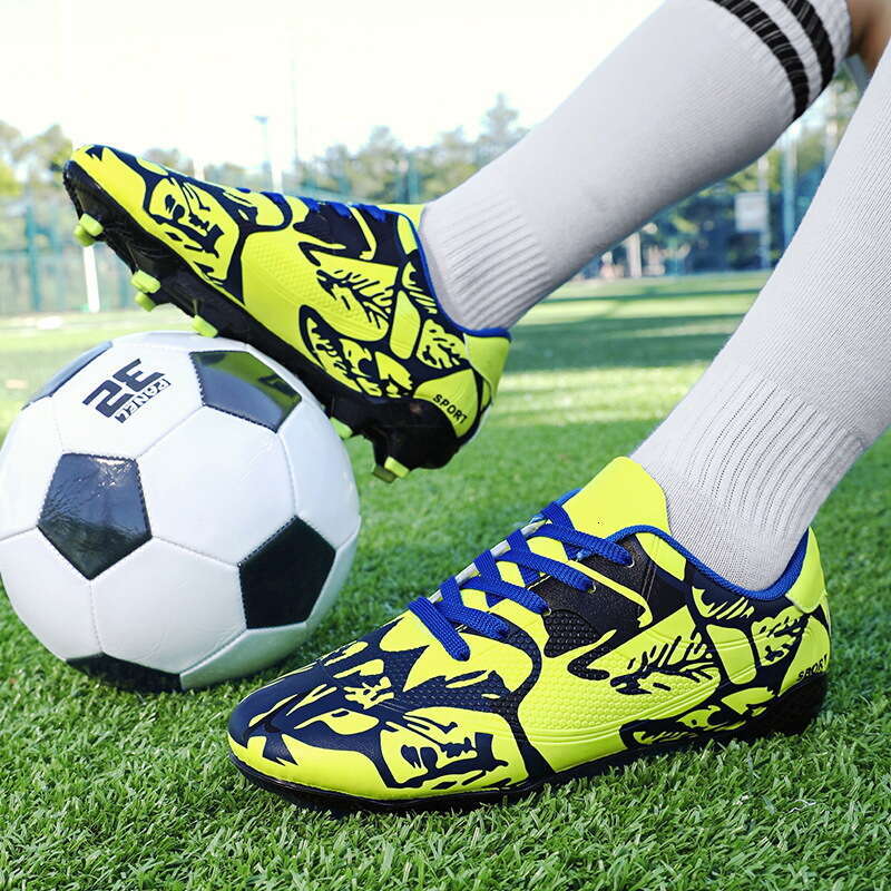 Professional Training Shoes For Men, Low-Cut new Leather Surface With Long Studs, Youth Soccer Sneakers, Large Size