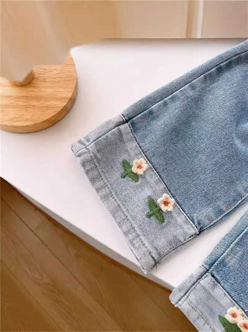 MILANCEL New Autumn Kids Jeans 17T Cute Embroidered Flowers Girls Wide Leg Pants Loose Korean Version Children Straight PantsT251017