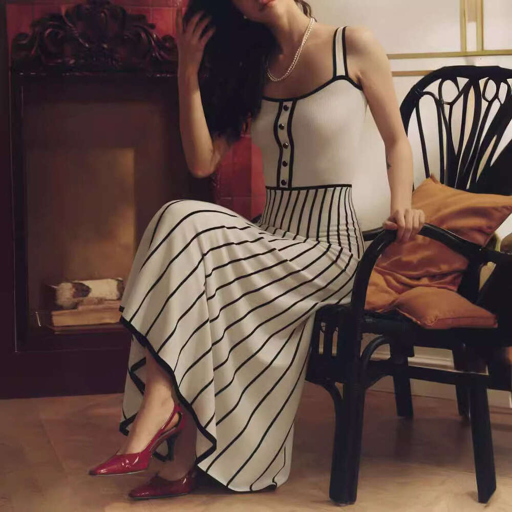 Strappy Striped Patchwork Knitted New Fashion Color-Block Backless French Mid-Length Dress B5