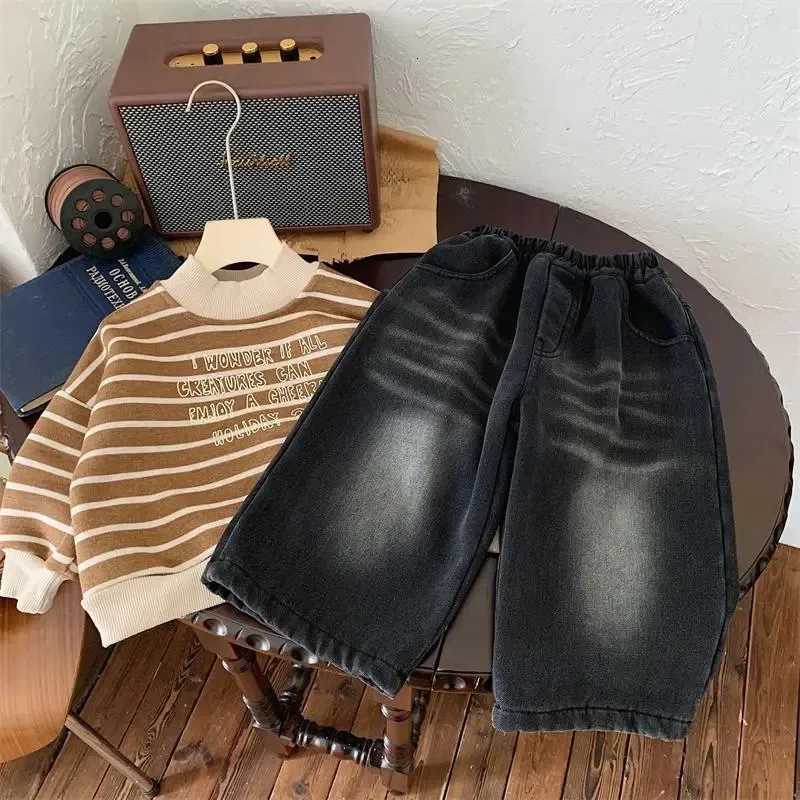 Spring and Autumn Childrens Pants Personalized Ripped Jeans Loose Straight Leg Pants for Boys and GirlsT251017