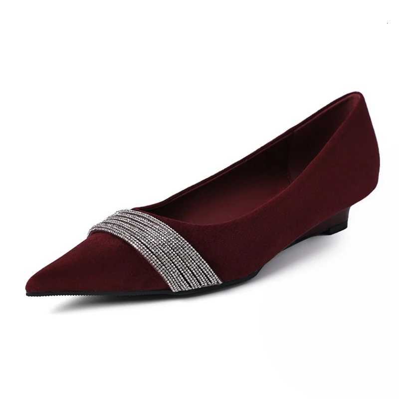 Luxury Rhinestone Satin Designer Brand High Heels Women Sexy Pointed Toe Soft Leather Wedges Shoes Elegant Comfortable Pumps Z251015