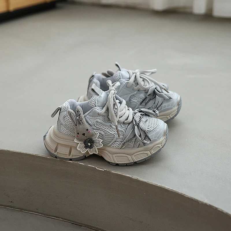 Cute Fashion Girls Sports Shoes Mesh Breathable Children School Chunky Sneakers Running Versatile Kids Causal Basketball ShoesT251017