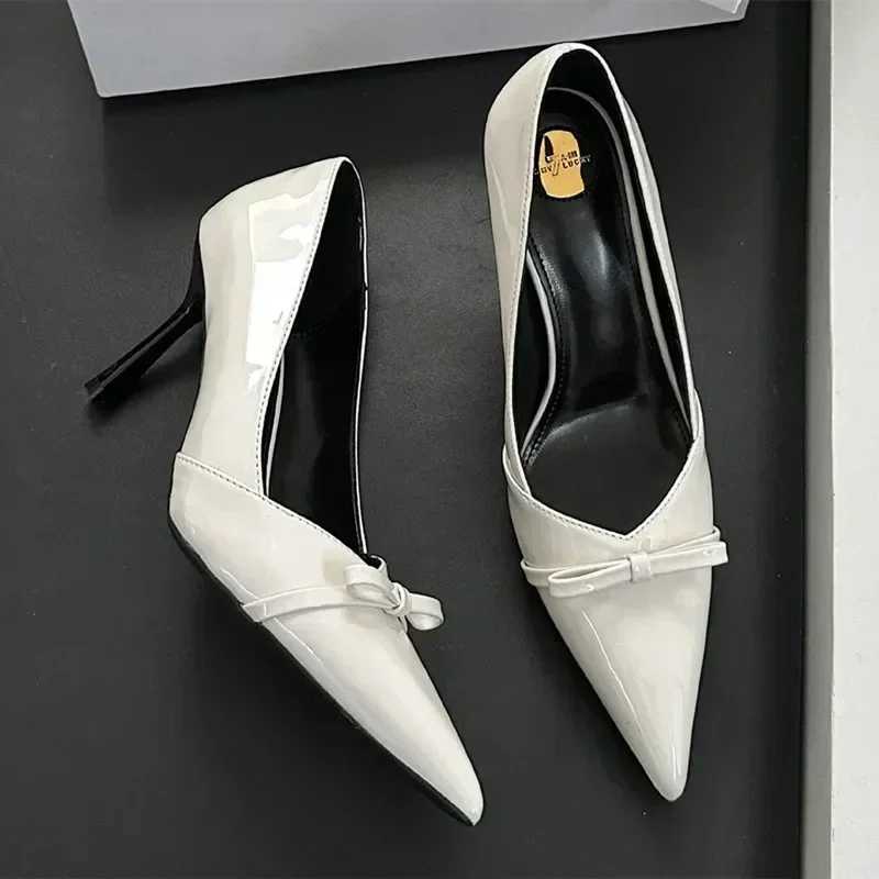 High Quality Patent Leather Women Pumps Sexy Pointed Toe High Heels Bow Designer Mules Loafers Elegant Banquet Heeled Sandals Z251015