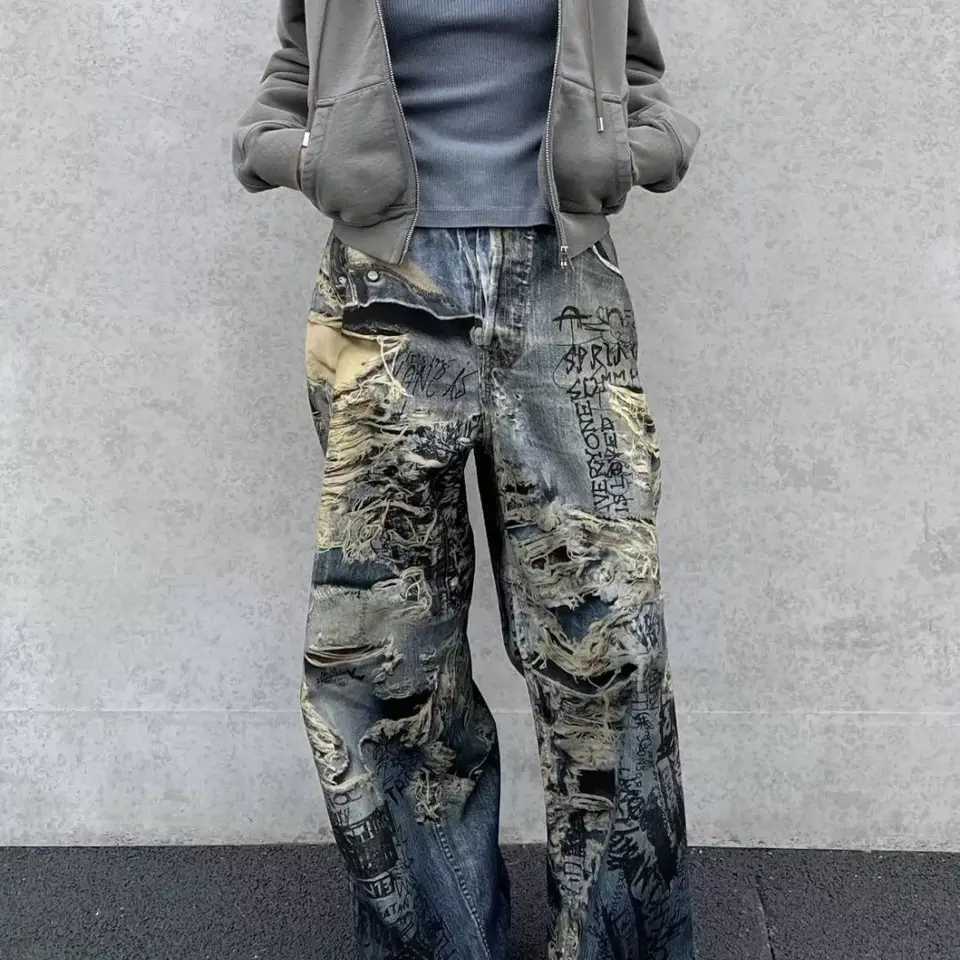 1 Plus Size Design Sense Color Printing Jeans New High Street Punk Hole Dirty Mop Pants Straight Pants for Men and Women Y251105