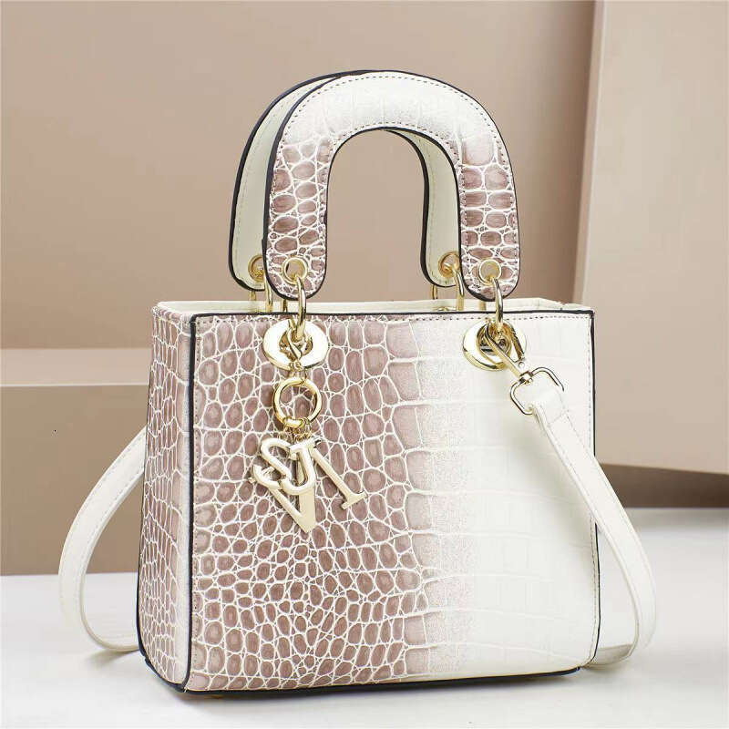 Bag Small Fragrance Style Lizard Pattern Shaped Texture Large Capacity Princess Diana Single Shoulder Crossbody Handbag Bags