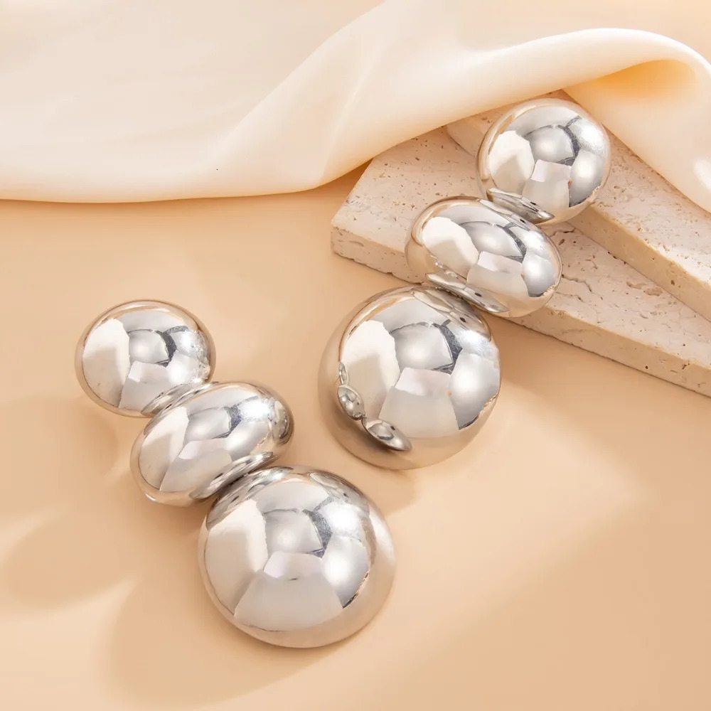 Retro Exaggerated Geometric Round Earrings for Women European American Style Large Earrings Party Travel Jewelry Gift 251016