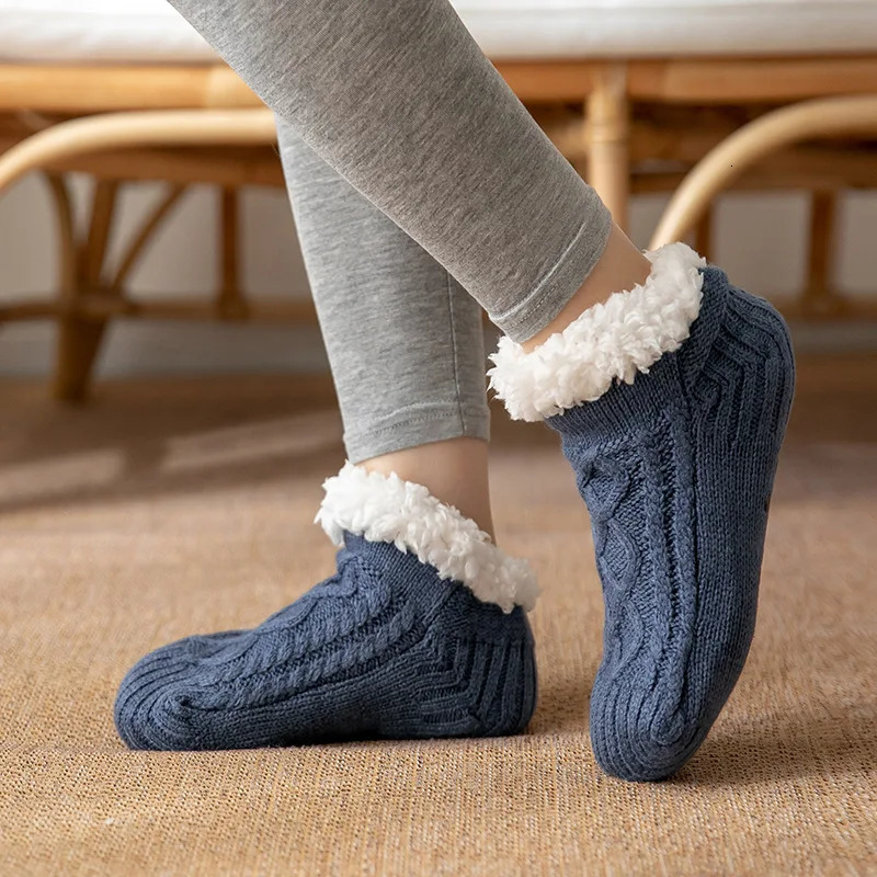 Fall and Winter Floor Socks Home Warm Women Men Socks Snow Socks Sleep Carpet Socks Slippers Socks Men Nonslip Yoga Socks 251017