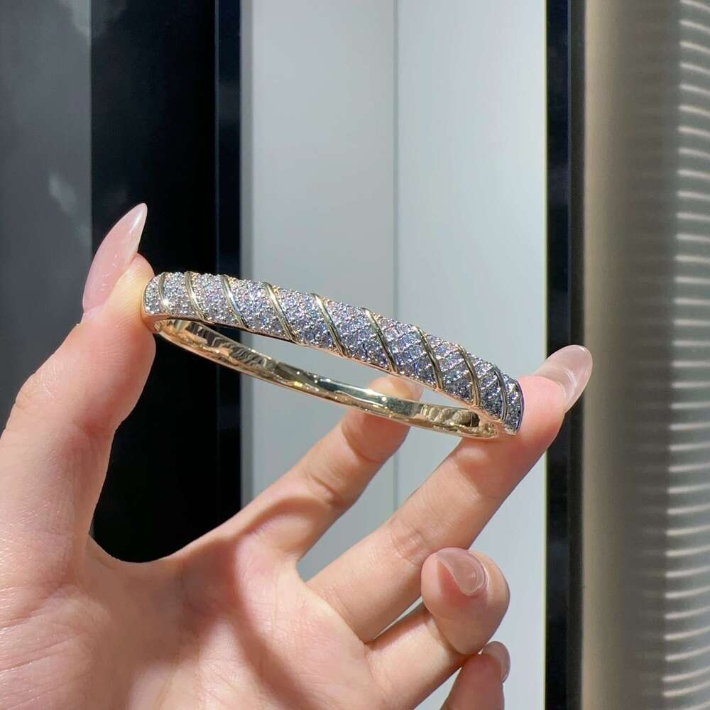 Light Style Full Dia Spiral Pattern Gold-Plated Bracelet Fashionable Exquisite Korean Design Live Streaming Jewelry