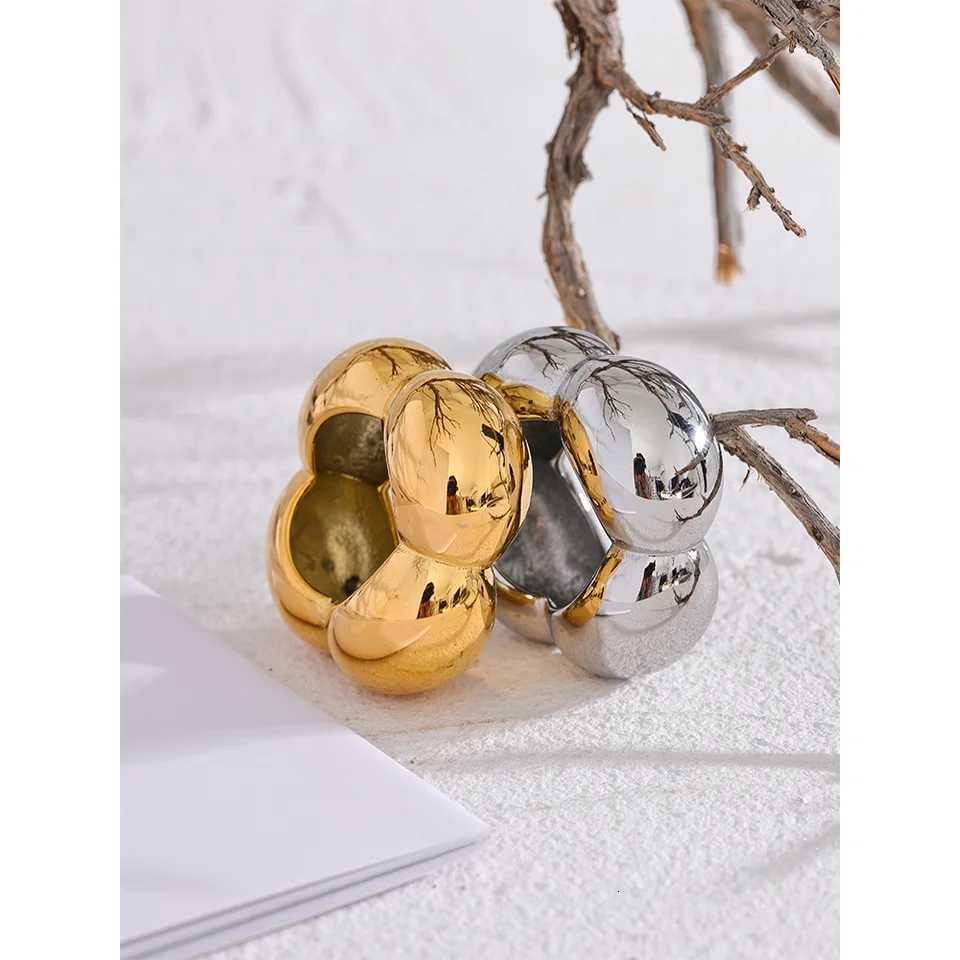 Yhpup 316l Stainless Steel Flower Hollow Big Fashion Statement Ring Waterproof Texture Jewelry Attractive Women Bijoux GiftW251017