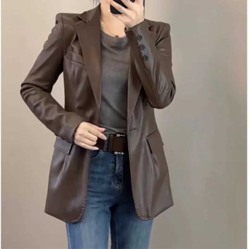 High End Black Leather Jacket for Women 2026 New Spring Autumn Fashion Slim PU Leather Suit Jacket Motorcycle ClothingT251017