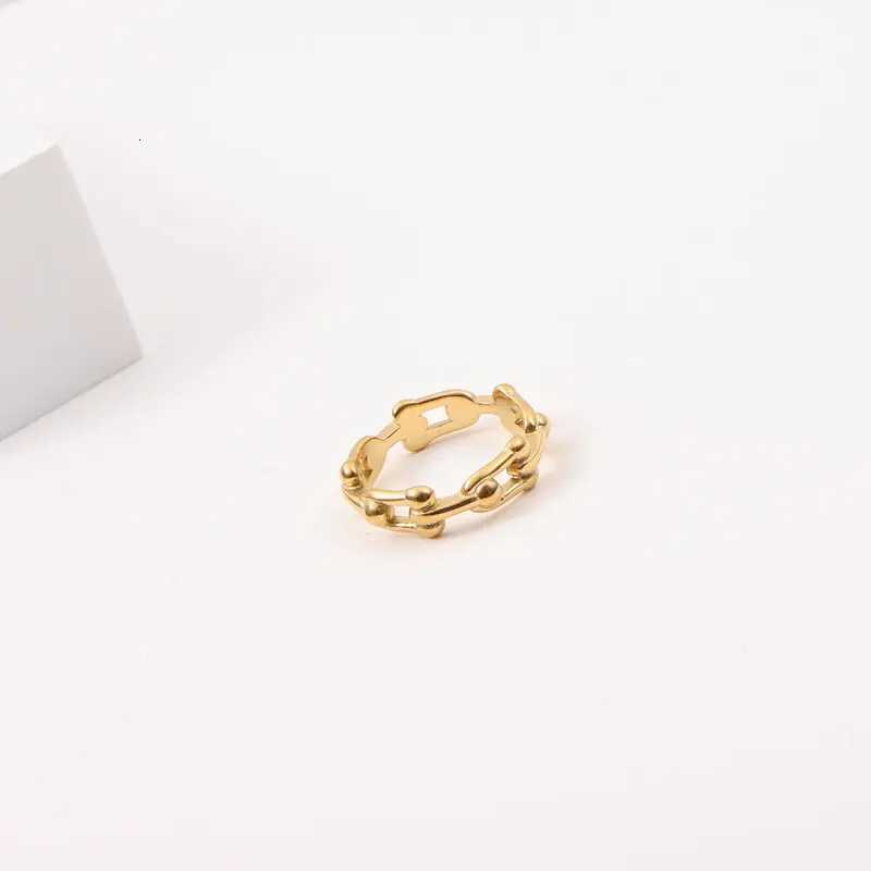 Female New Fashion U Chain Ring for Women PVD Gold Plated Stainless Steel Ring Birthday GiftsW251017