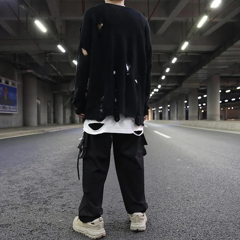 Mens Streetwear Hip Hop Black Oversized Knit Sweaters Y2k Unisex Harajuku Wash Hole Ripped Winter Clothes for Women 251017