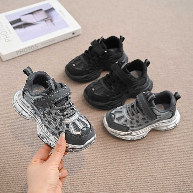 Fashion Boys Dad Shoes 2025 Spring and Autumn New Breathable Mesh Sneakers Girls Stylish Outdoor Running Shoes W251017
