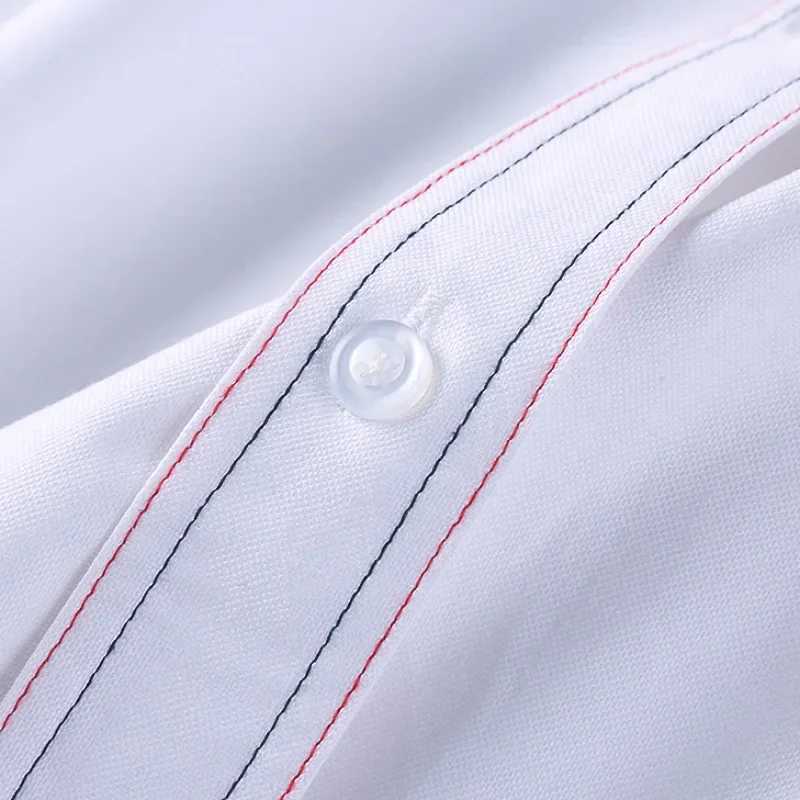 TB JL Womens Casual Oxford Shirt Butterfly Collar Color Block Red Blue Line Luxury Cotton Button up Top Fashionable Womens Clo J251017