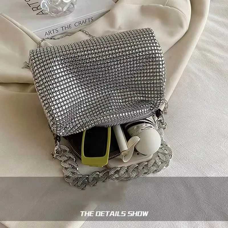 2025 early spring new popular fashion bright diamond niche diagonal shoulder bag handbag womens banquet bag Z251017