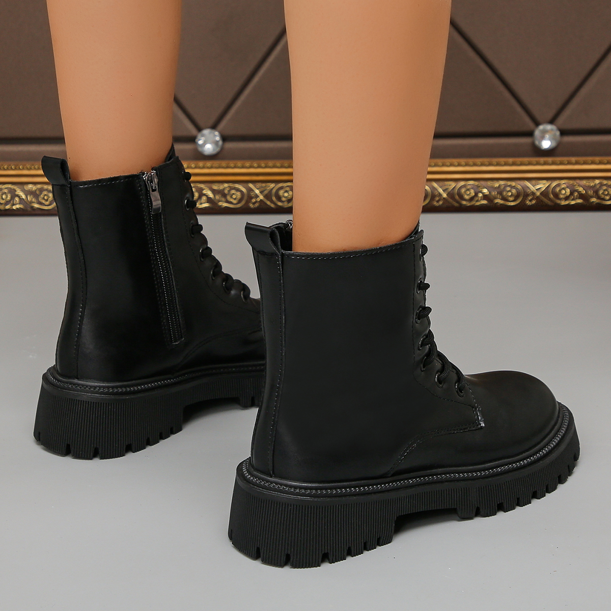 Women's 2025 Fall/Winter New Arrival British-Style Chunky-Heeled Lace-Up Short Boots with Side Zipper - Plus Size