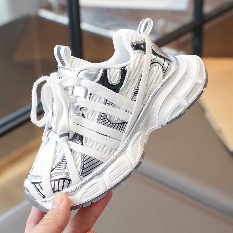 2025 Autumn new childrens shoes dad shoes street dance allseason running shoes spider lacing sports shoes Kids shoesT251017