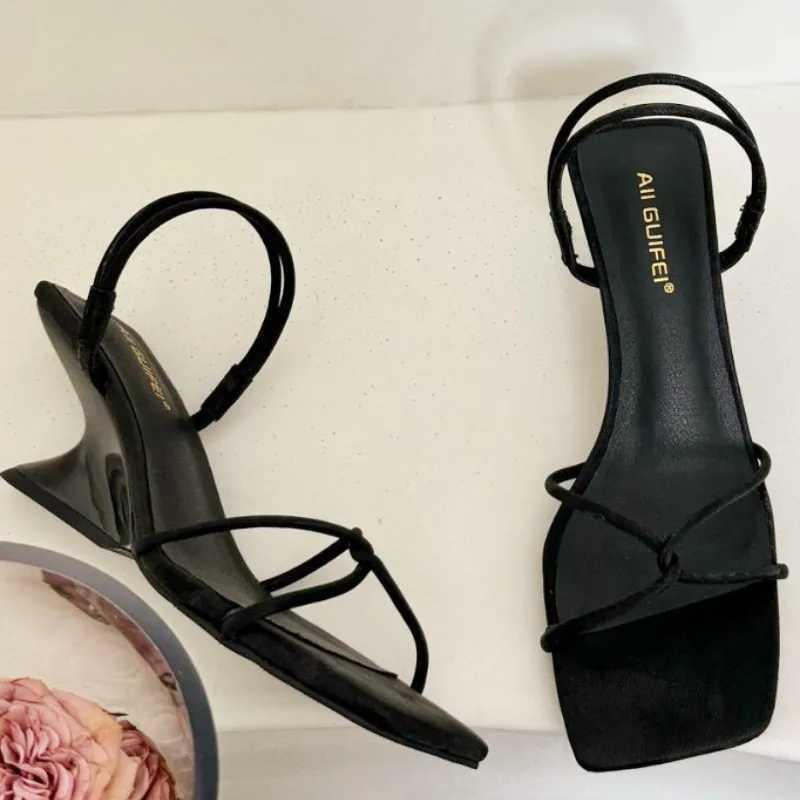 Cross Tied Square Toe Women Sandals Fashion Wedges Open Toe High Heel Shoes for Woman Concise Comfortable Nonslip Roman Shoes Z251015