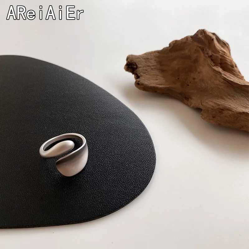 Resizable Size Gold Fingers Ring Opening Unisex Quality Unique Smooth Geometric Ring Wedding Ring Jewelry Z251017