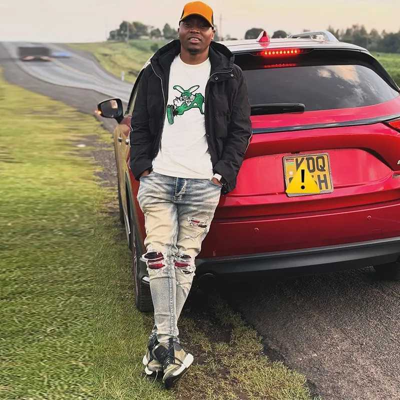 High Street Mens Vintage Jeans 1 Streetwear Elastic Slimfit Jeans with Ripped Patches New Style Vintage Long Trousers Y251105