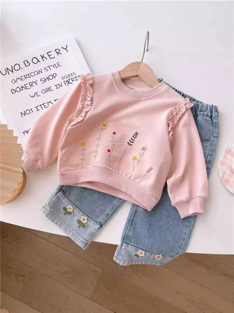 MILANCEL New Autumn Kids Jeans 17T Cute Embroidered Flowers Girls Wide Leg Pants Loose Korean Version Children Straight PantsT251017