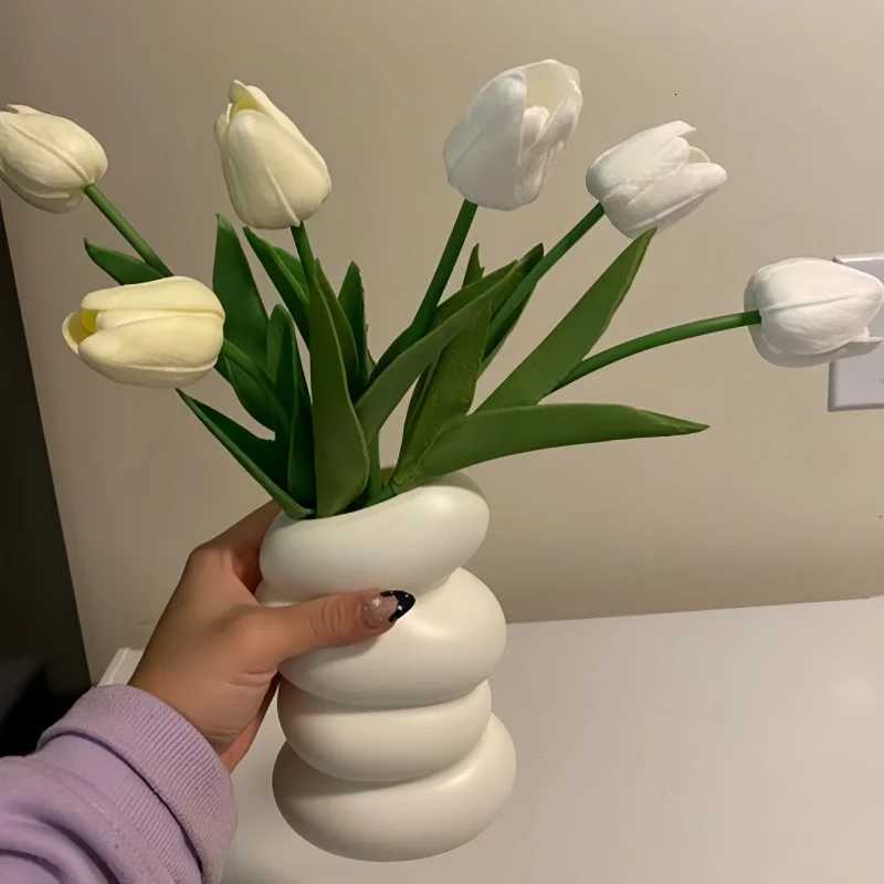 1piece plastic spiral vase Nordic creative flower arrangement container decoration C251017