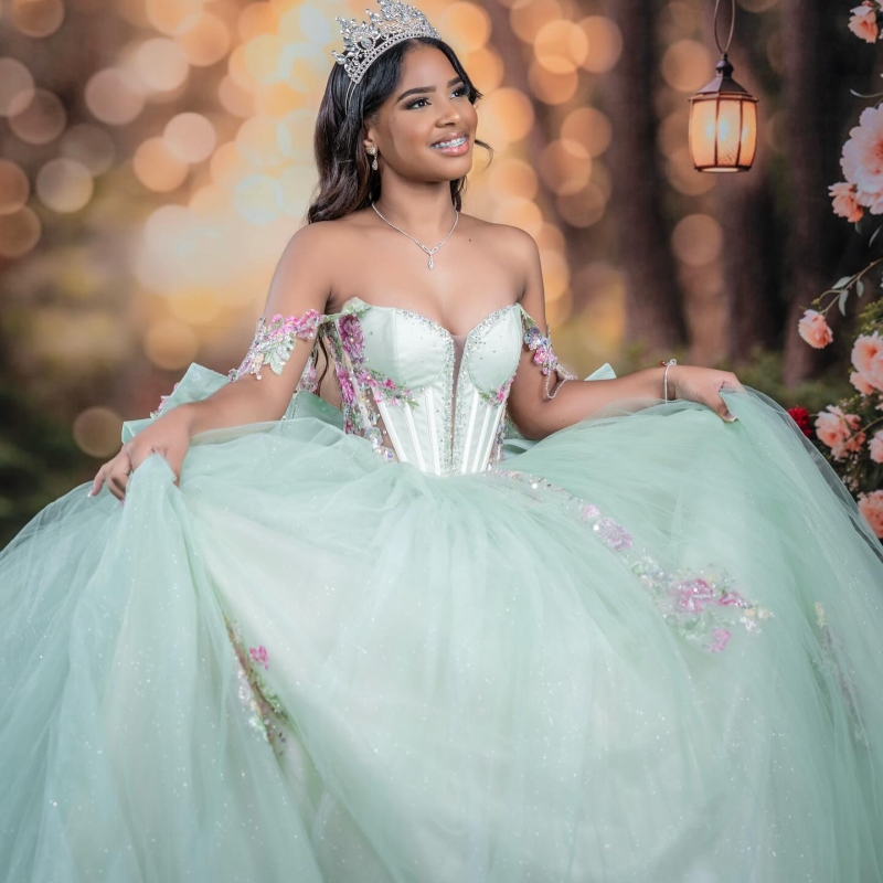 Light Green Shiny Quinceanera Dresses Off The Shoulder Applique Lace Beads Bow Tull Party Birthday Sweet 16 Dres Vestidos 15 De Anos