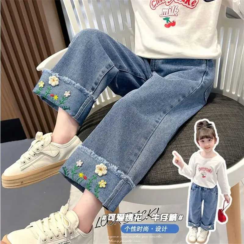 2025 Baby Girls Flowers Embroidery Jeans Denim Pants Spring Autumn Kids Long Pant Trousers Children Birthday Princess ClothesT251017