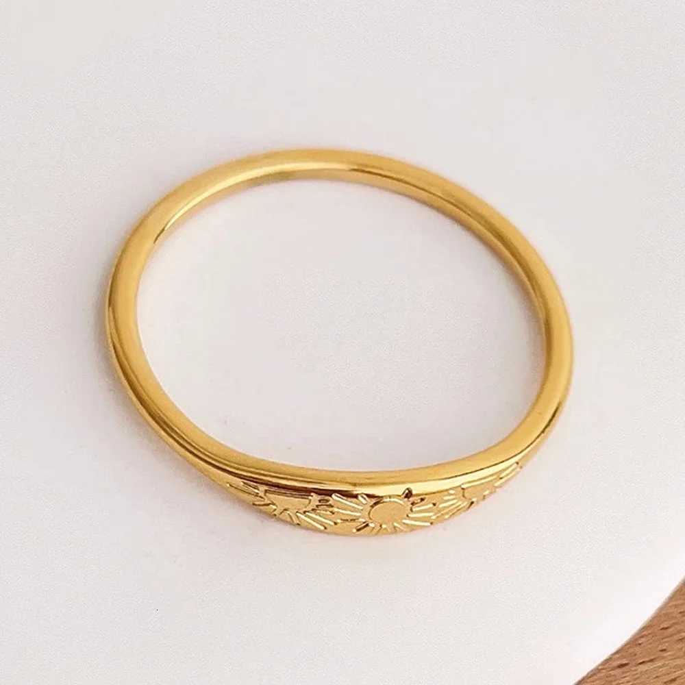 Trendy Stainless Steel Sunlight Stackable Ring for Women Gold Color Ring Fashion Simple Party Christmas Jewelry GiftW251017