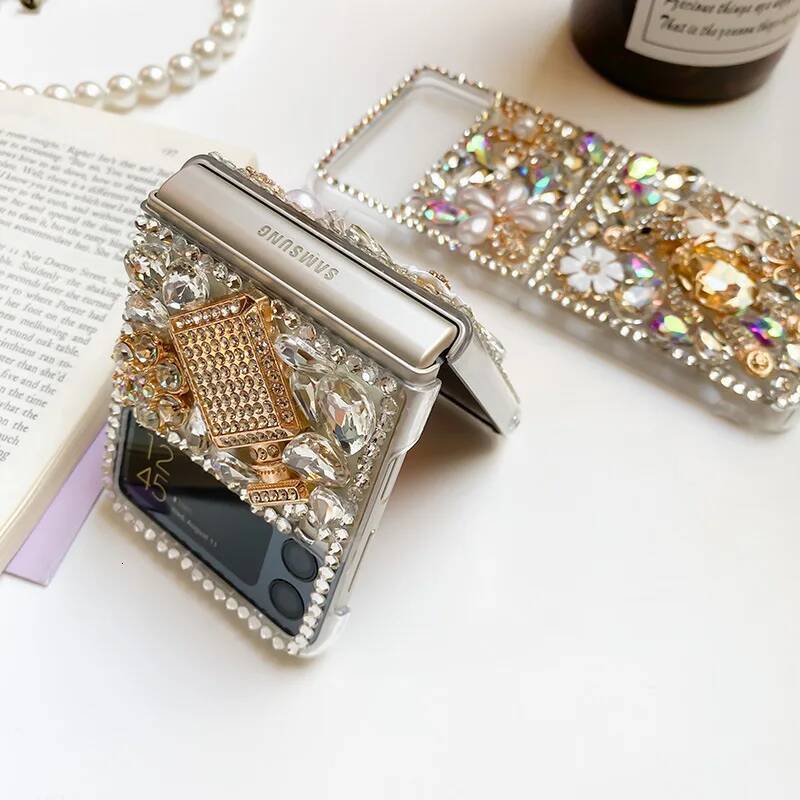 For Samsung Galaxy Z Flip 6 5 4 3 5G F7110 F7070 Rhinestones Crystal Pearl Crown Flower Wrist Phone Case Cover
