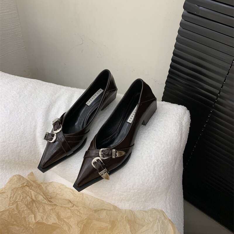 2025 Autumn New Women's Designer Shoe - French Style Black Leather Chunky Heel Single Shoes Casual Simple Shallow Mouth Pointed Toe Office Ready