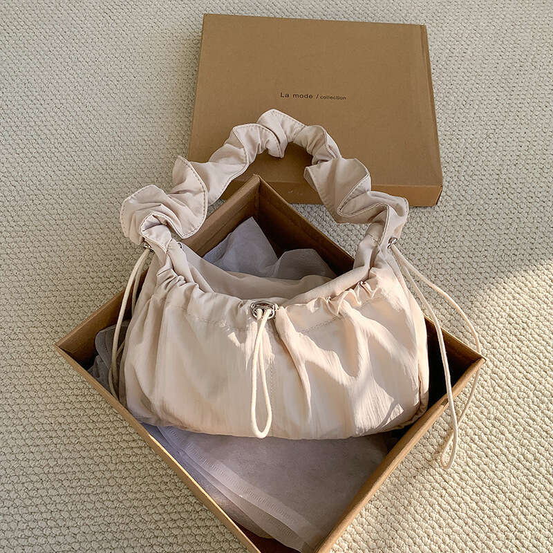 Pleated Underarm Cloud Elegant Simple Korean Style Single Shoulder For Women High-End Niche Nylon Bag Commuting Versatile B5