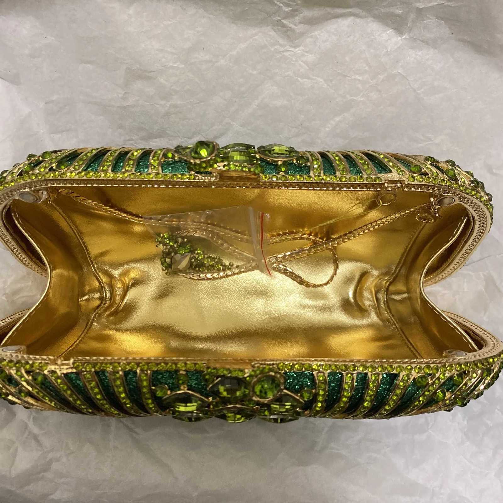 Hollow Out Green Rhinestone Crystal Evening Party Bags Gold Metal Clutch Female Wedding Purses Diamond Handbags Money Clutches Z251017