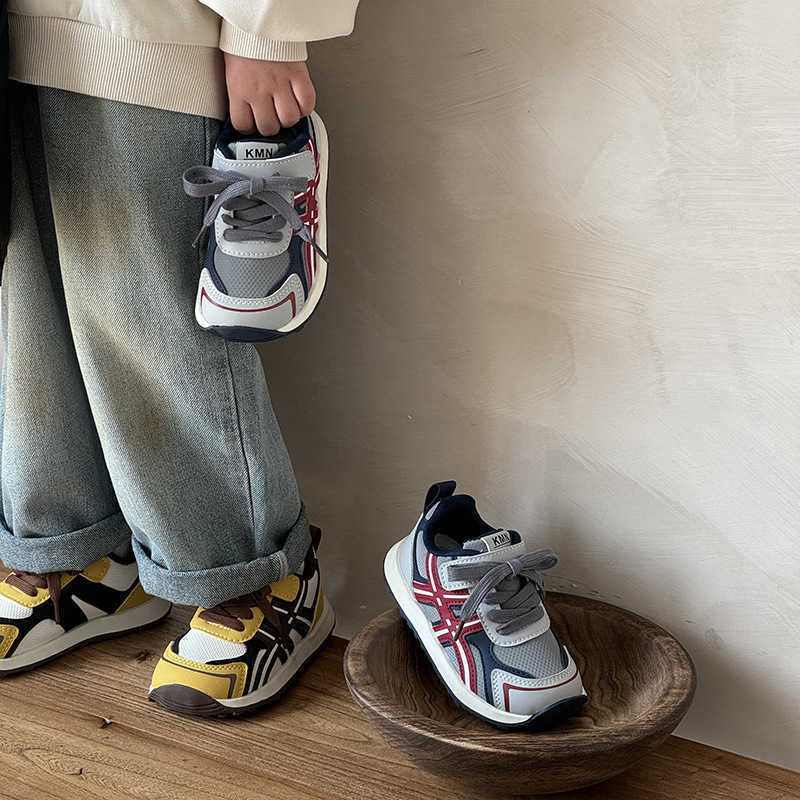 Childrens Amber Flowing Leather Surface Forrest Gump Shoes 2025 Autumn New Girls Versatile Training Shoes Boys Sports Shoes W251017