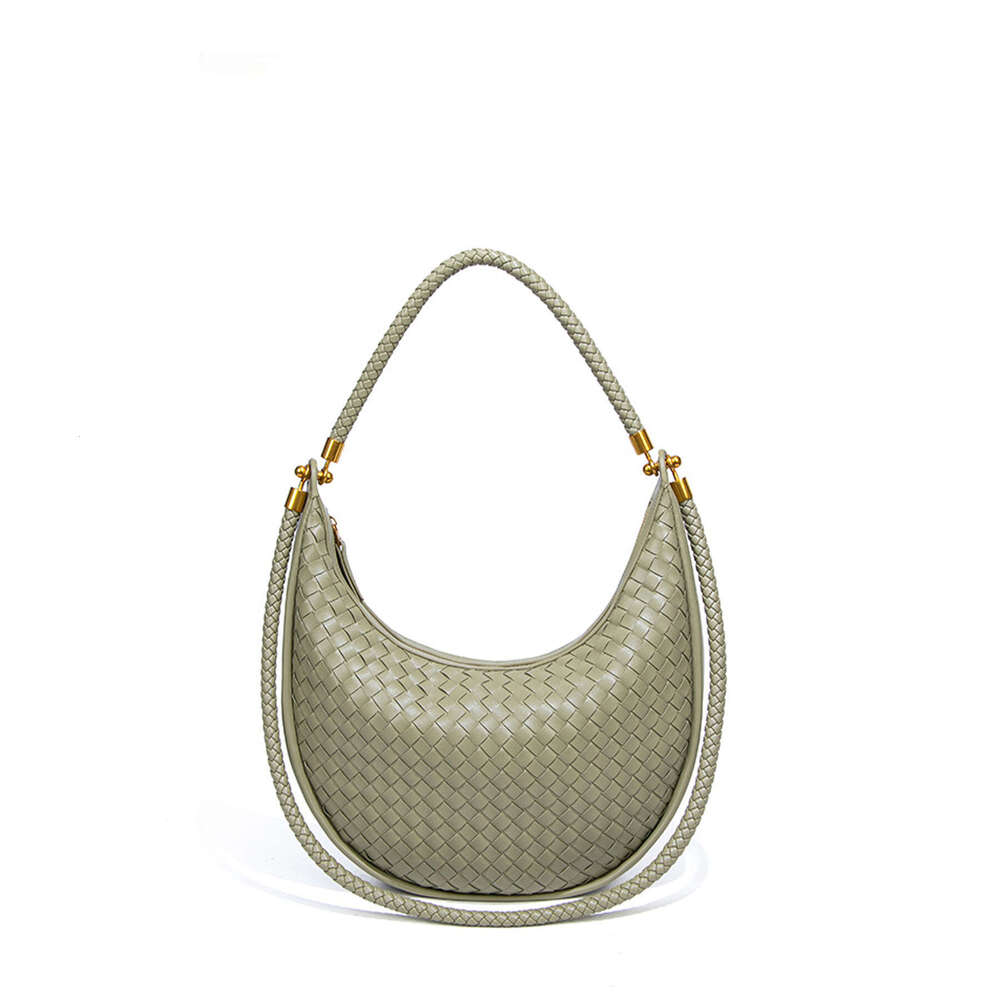 New French Style High-End Hand-Woven Light Luxury Simple Shoulder Underarm Crescent Bag Commuting Versatile Handbag