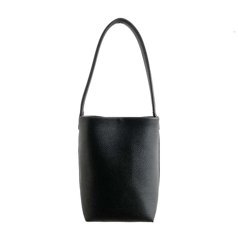 Autumn New Simple Versatile Women's Shoulder High-End Exquisite Bucket Bag Large Capacity Niche Style Handbag B5