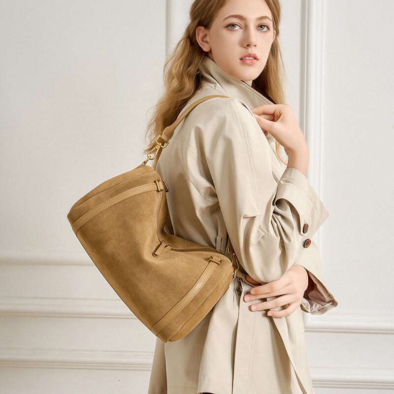 Luxury bag Boston Pillow High End Large Capacity Matte Leather Fashion Commuter Crossbody New Single Shoulder Bag