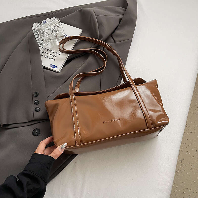 High-end Designer Bags Large Capacity Brown for Women 2024 New Commuter Shoulder Autumn Winter Oil Leather Tote Bag