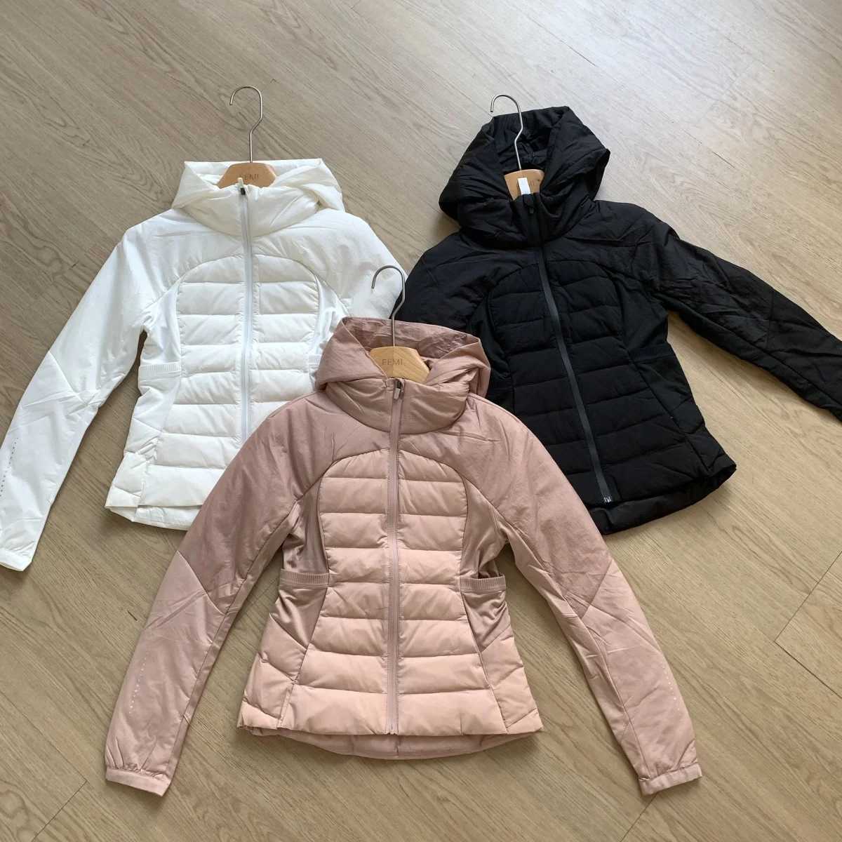 Womens Ultra Light Down Jacket 90 White Duck Down Female Slim Fit Down Yoga Trendy Portable Hoodie Outwear Coats DJ03 W251016