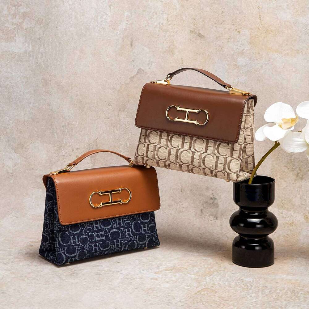 Women's Classic Retro Fashion Shoulder Bag Versatile Business Commuting Handbag 2025 Letter Design