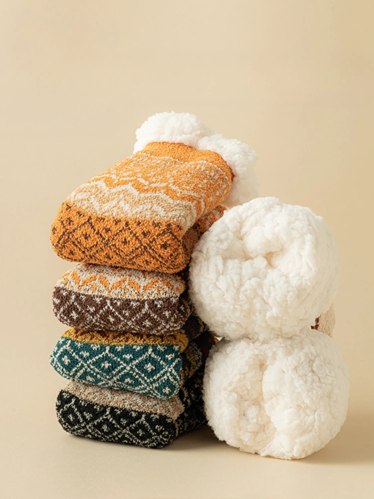 Lamb Wool Floor Socks Autumn and Winter Fleece Thickened Warm Nonslip Silicone Home Socks Ethnic Style Tube Socks 251017