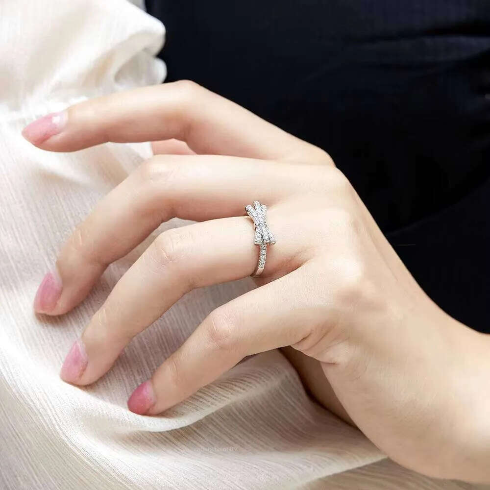 Custom Butterfly Shape Ring Moissanite or Zircon Gold Plated Jewelry Sterling for Woman Rings Sier