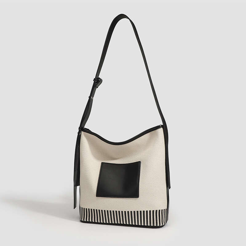 2024 New Small Niche Canvas Patchwork Large Capacity Bucket Wide Strap Fashion Versatile Striped Single Designer Bags Shoulder Bag