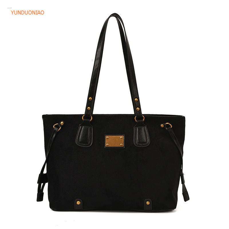 New autumn and winter designer bag new luxury handbag large capacity versatile commuting bag simple style women's shoulder bag