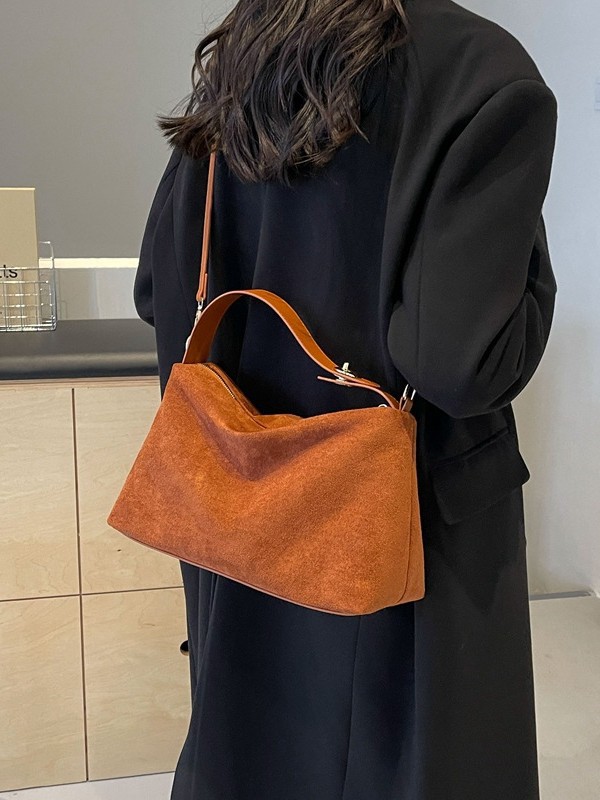 Autumn And Winter All Kinds Of Texture Matte Deerskin Velvet Bag 2025 New Senior Sense Retro Fashion Shoulder Crossbody Bag Woman