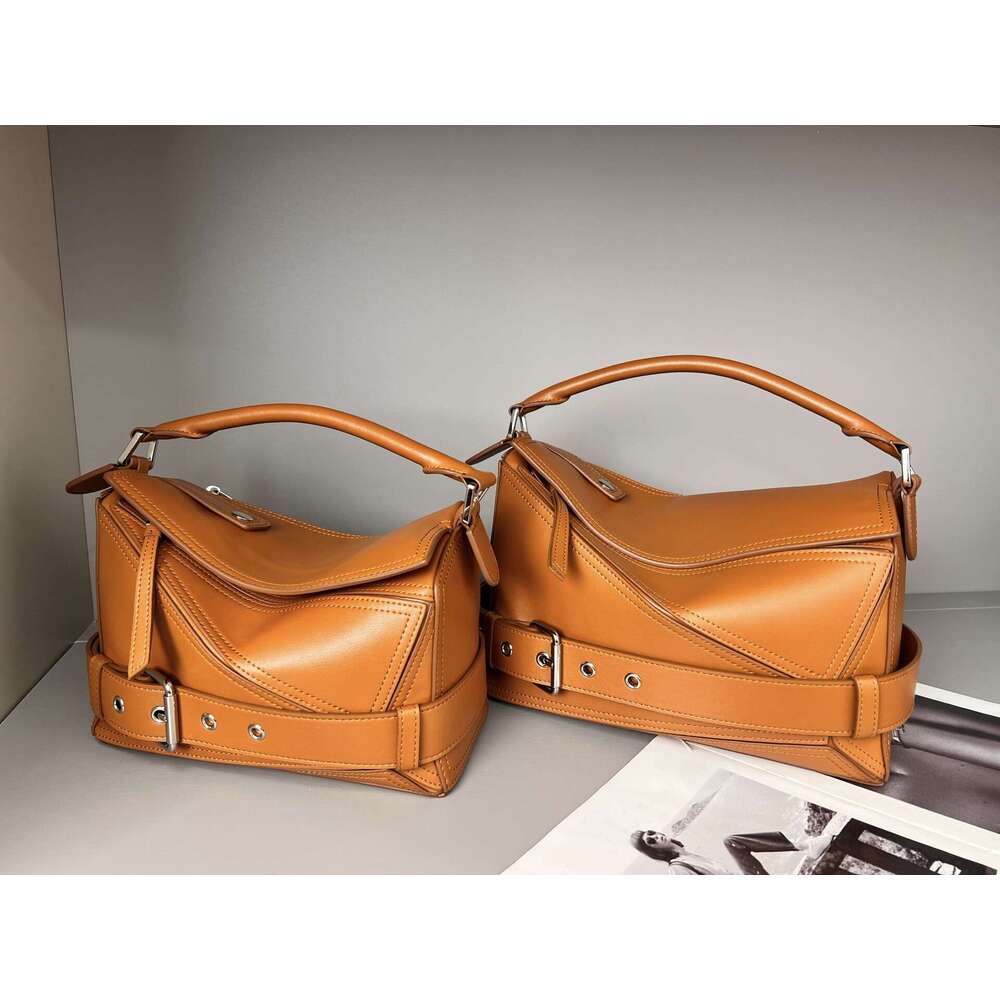 Luojia New Motorcycle Geometric Genuine Leather Women's Handbag Commuter Large Capacity Single Shoulder Crossbody Bag